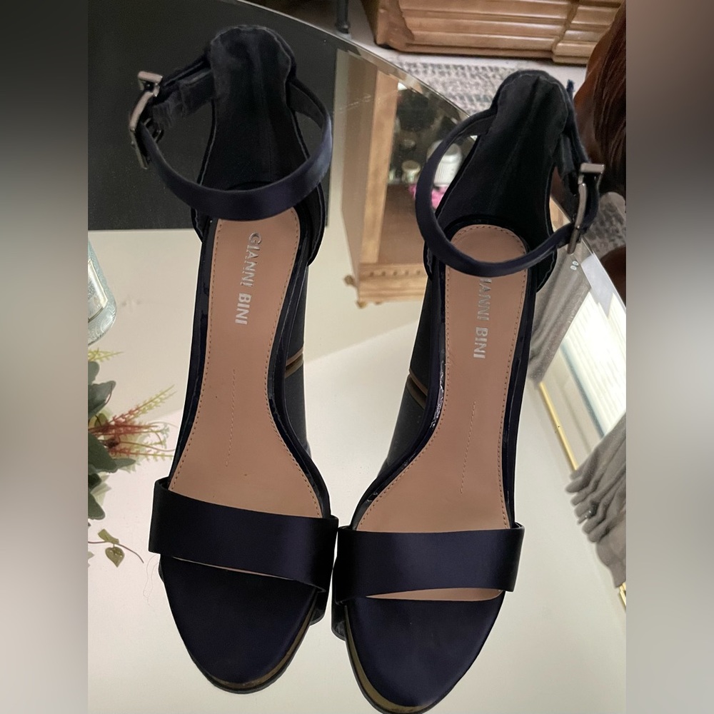 Gianni Bini Size 7